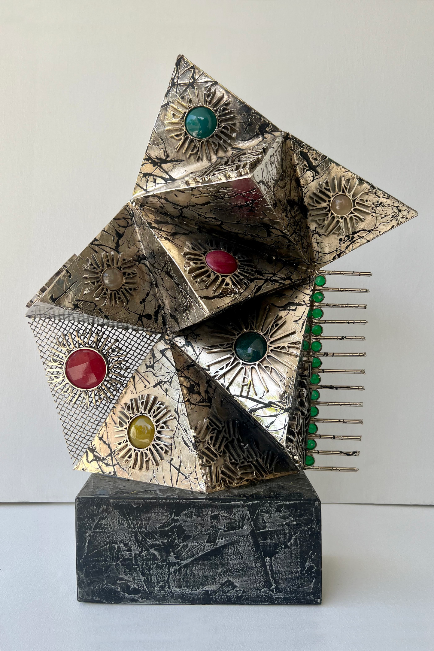 Triangular Elegance: Allah Calligraphy Sculpture