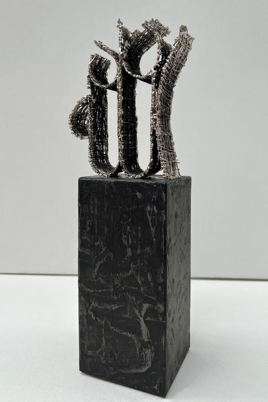 Divine Tangle: Wire-Formed Allah Sculpture