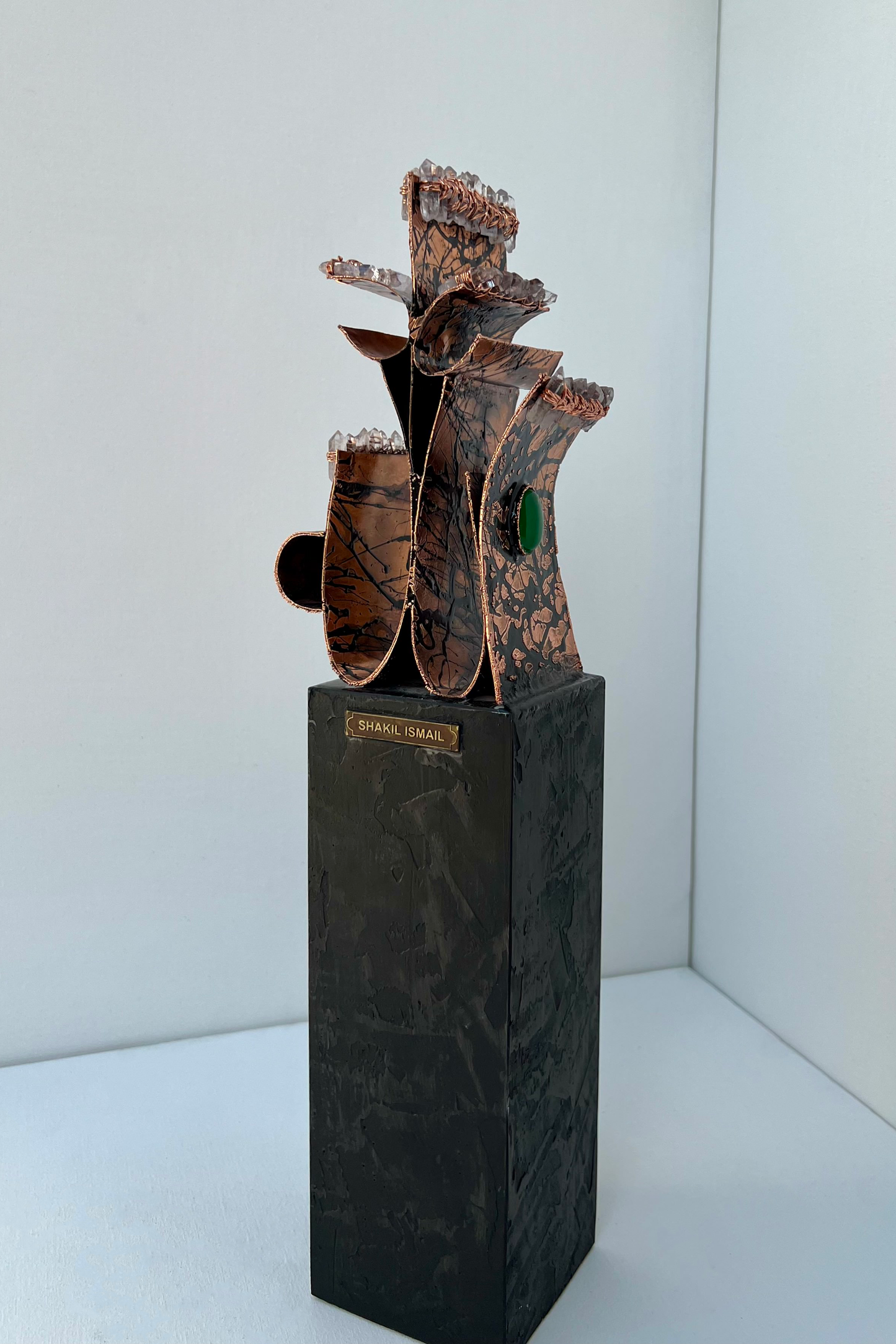 Metal Sculpture with Crystal Quartz& Agate Stone