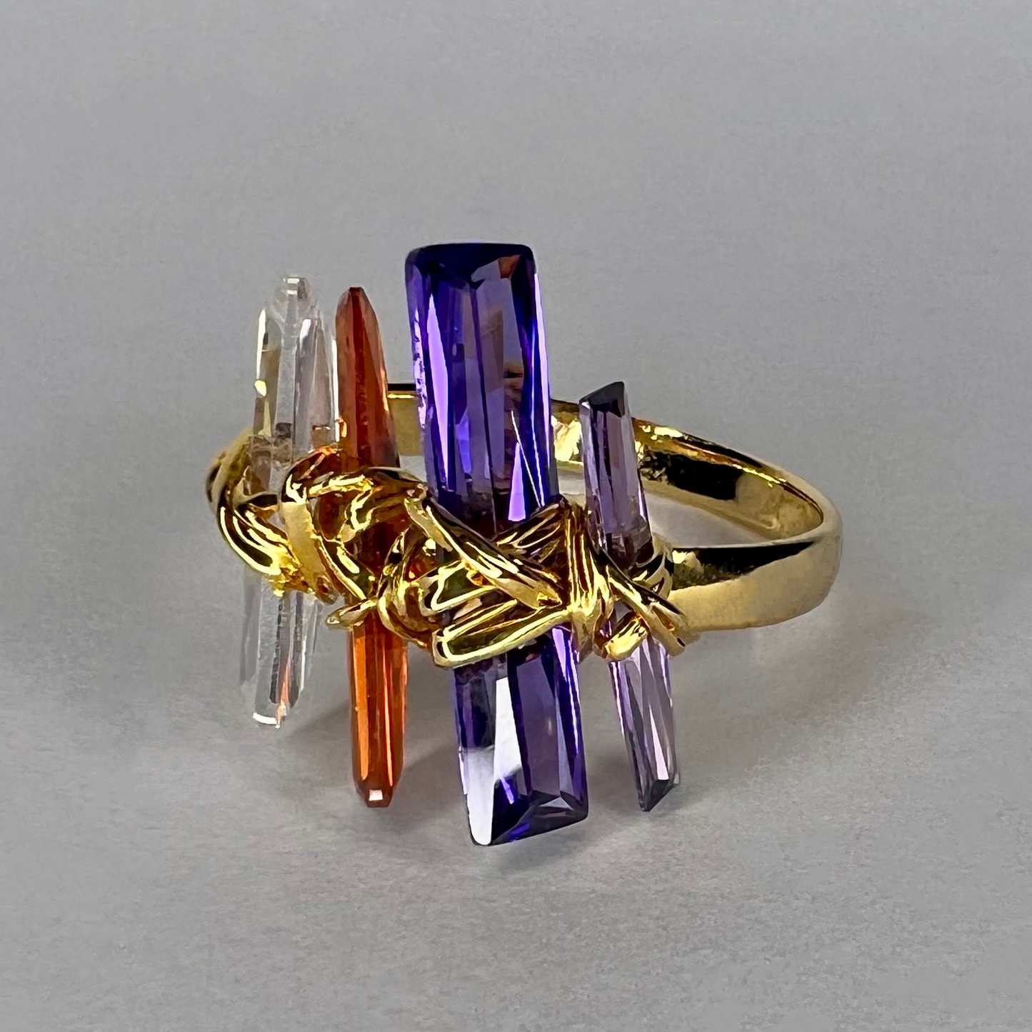 Zircon - Ring