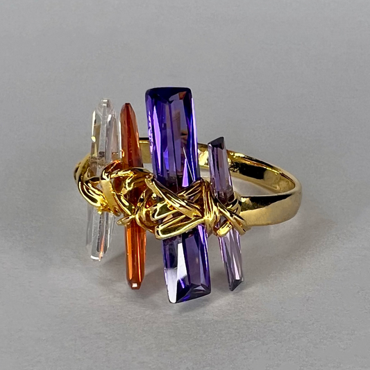 Zircon - Ring