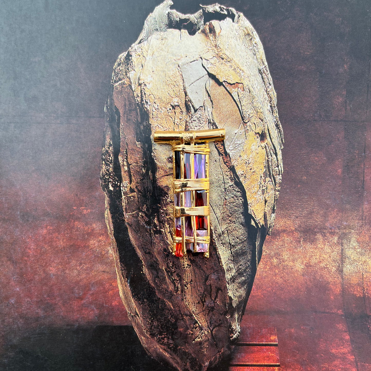 Zircon - Pendant